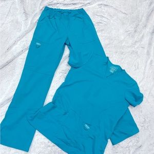 Cherokee workwear teal scrub set XS